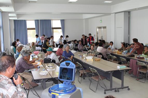 午前は各々の活動でにぎやか